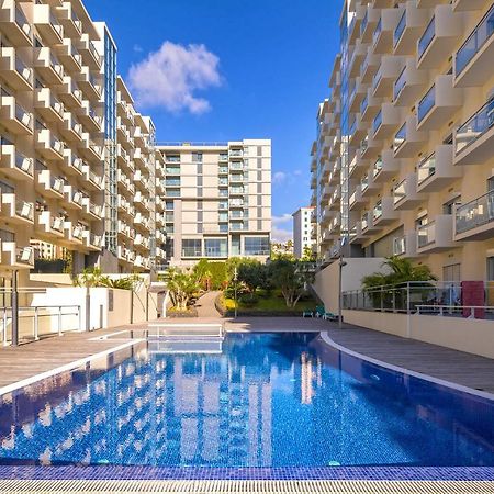 Blue Sky Apartment With Pool By Hr Madeira Фуншал Экстерьер фото